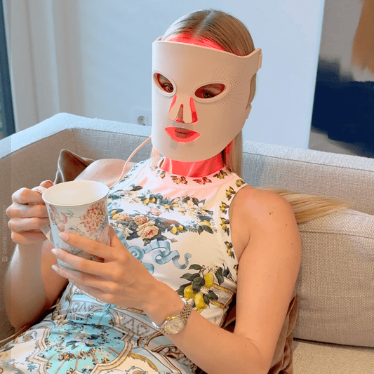 LED face mask